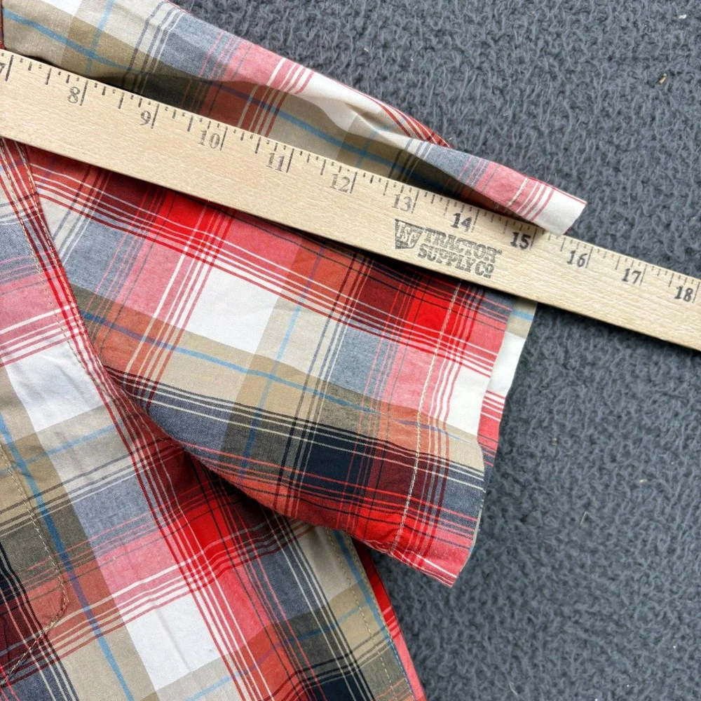 The North‎ Face Mens Short Sleeve Plaid Button Down Shirt Red Tan Small
